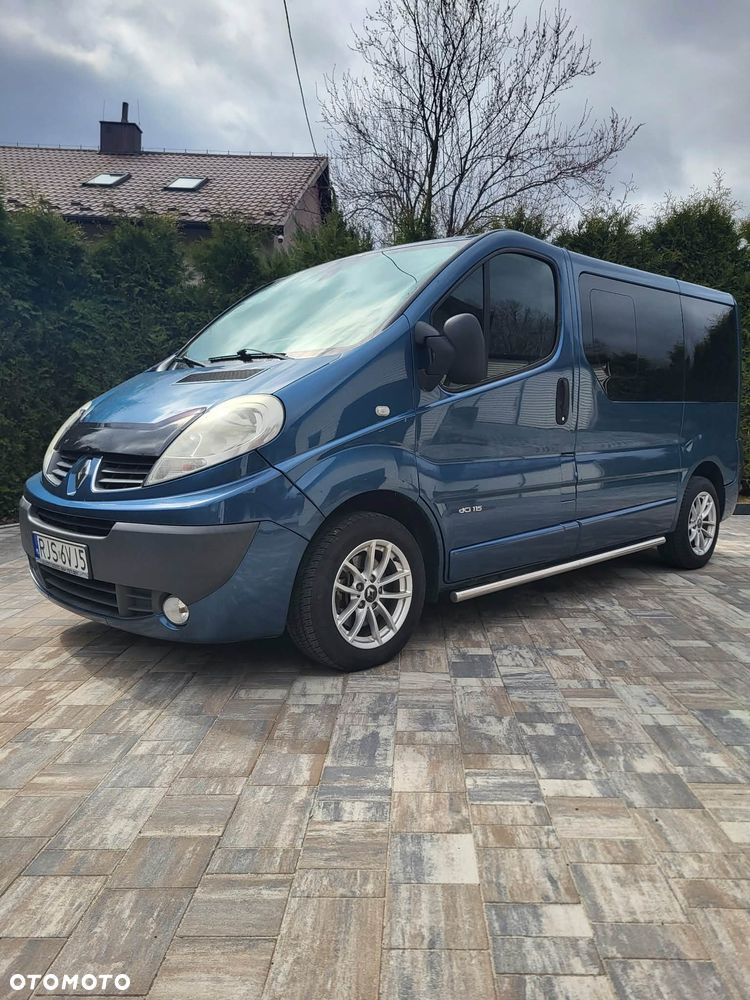 Renault Trafic - 1