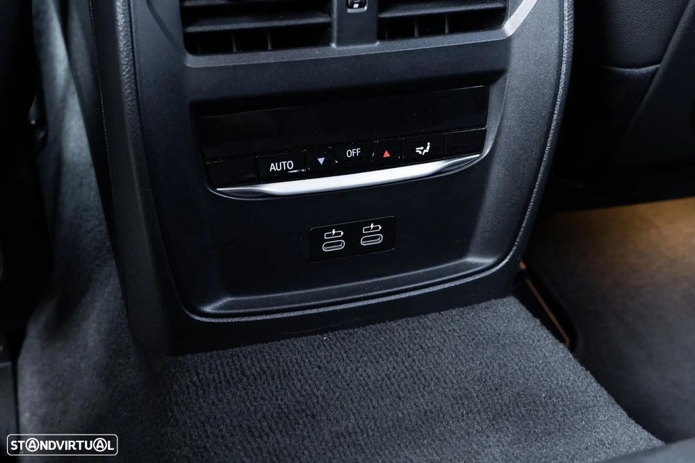 BMW i4 eDrive35 Pack Desportivo M - 57