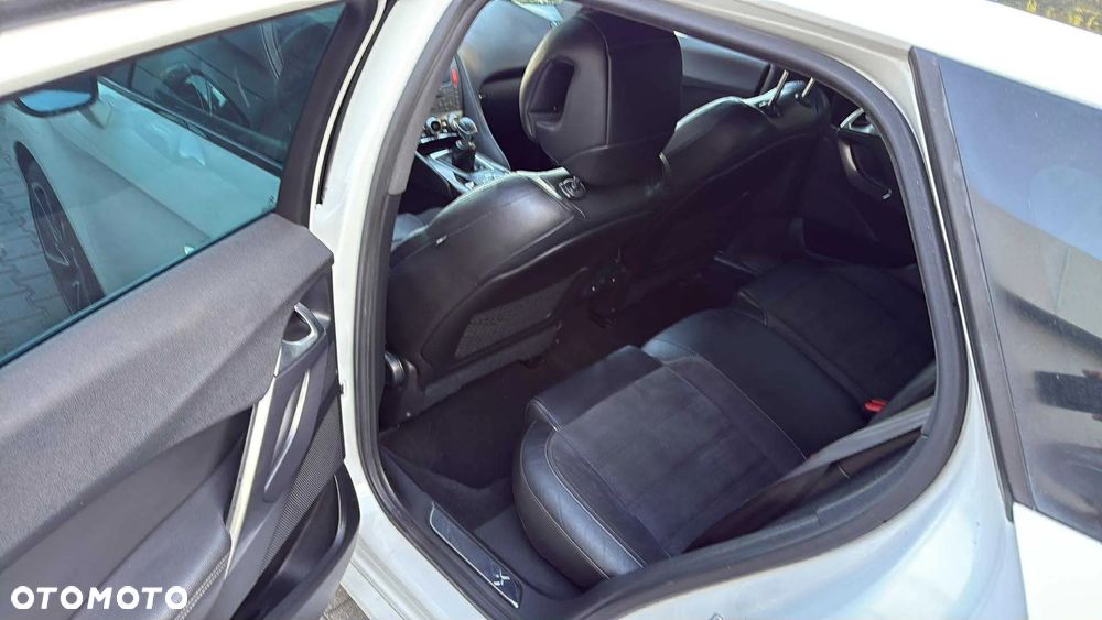 Citroën DS5 2.0 HDi SportChic - 8
