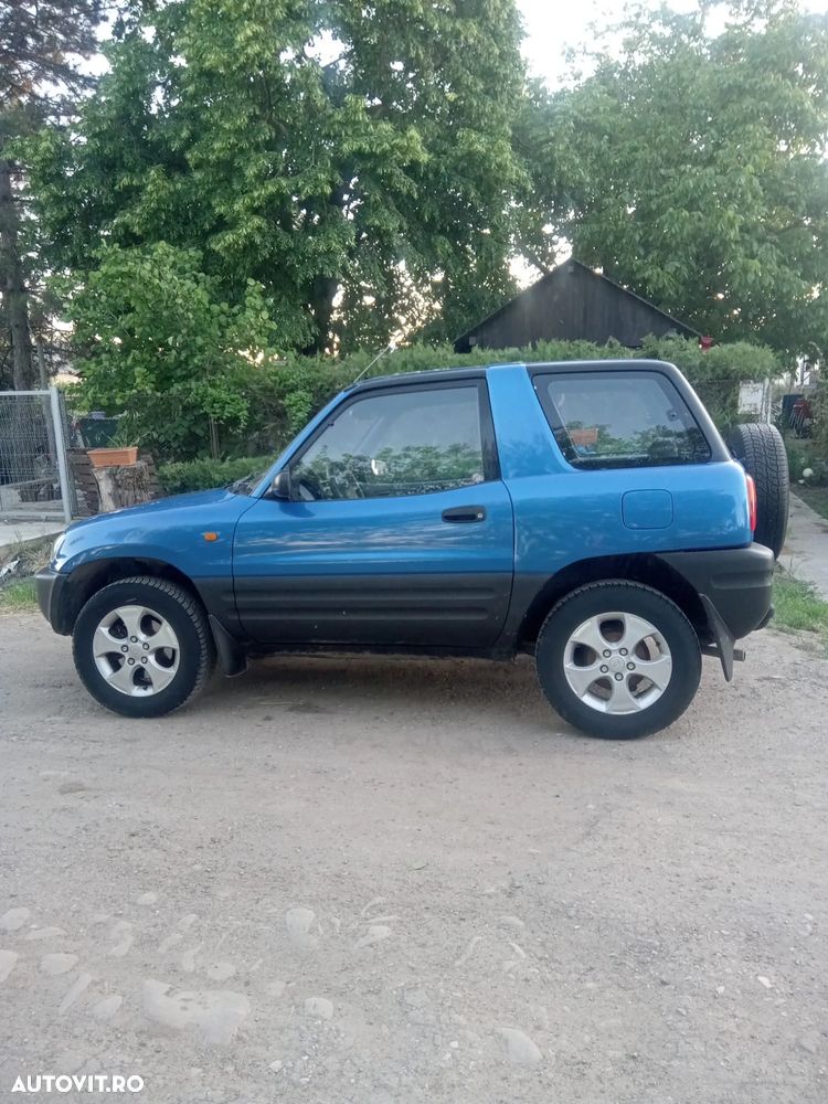 Toyota RAV4 - 4