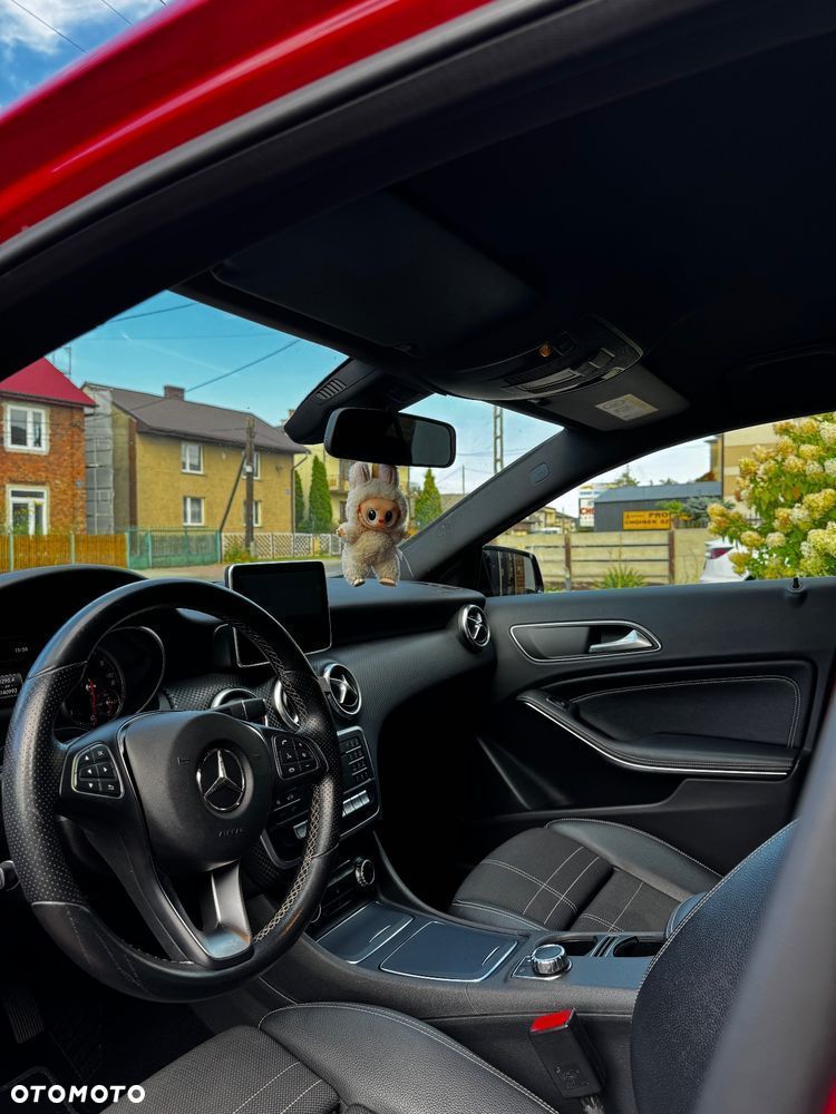 Mercedes-Benz Klasa A 180 d 7G-DCT AMG Line - 6