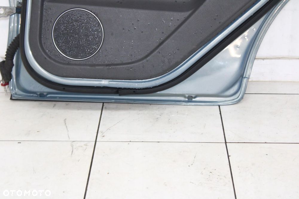 FORD KUGA I MK1 2008R- DRZWI PRAWY TYŁ PRAWE TYLNE M8 - KOD LAKIERU - 8