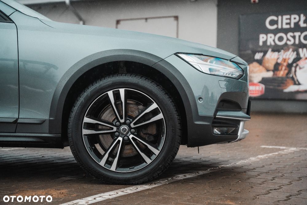 Volvo V90 D5 SCR AWD Momentum Pro - 8