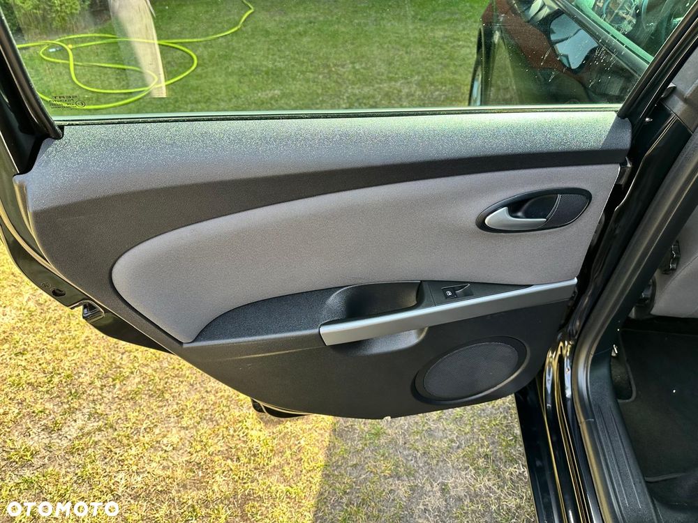 Seat Leon 1.6 TDI DPF E-Ecomotive Style - 16