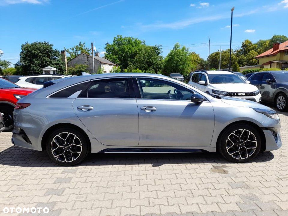 Kia ProCeed - 5
