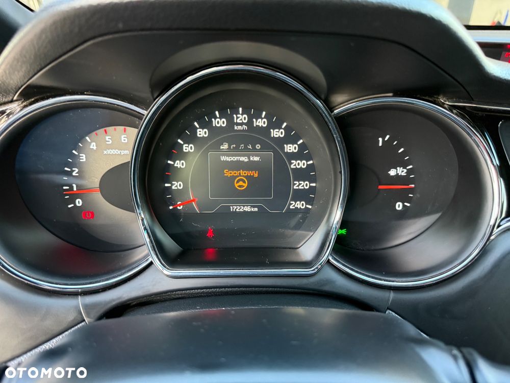 Kia Ceed 1.6 CRDi 136 ISG GT Line - 11
