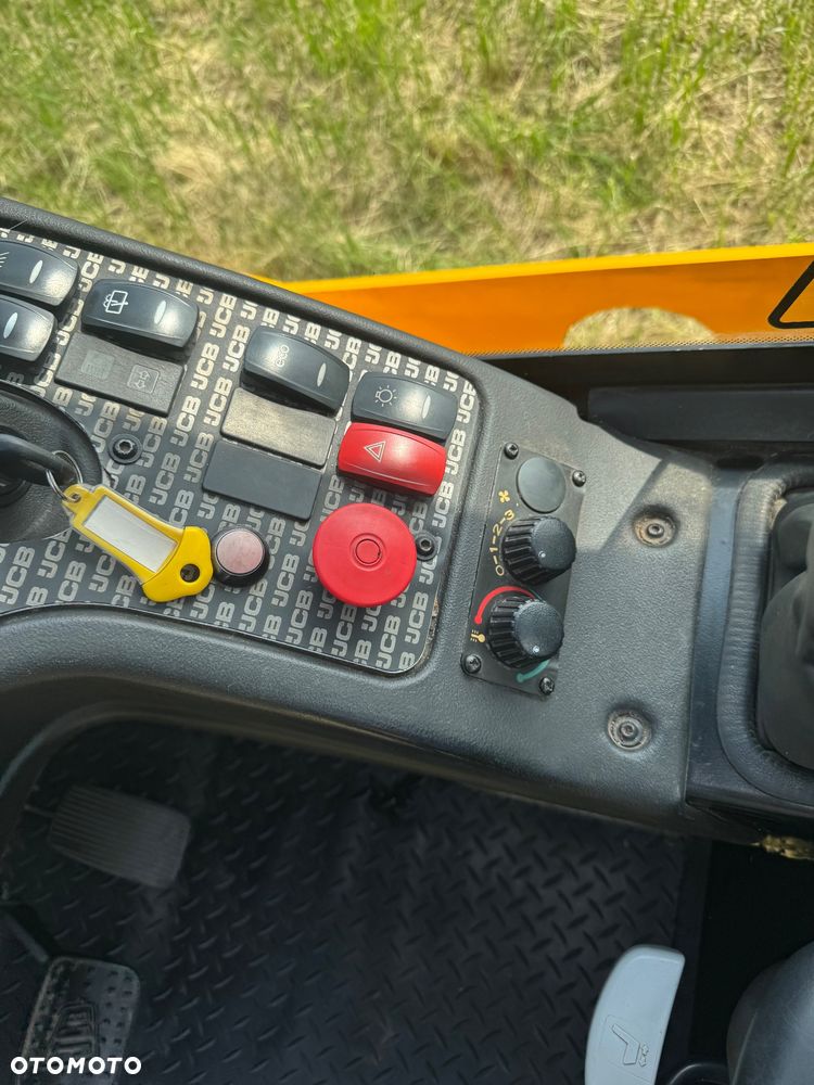 JCB TLT35D - 12