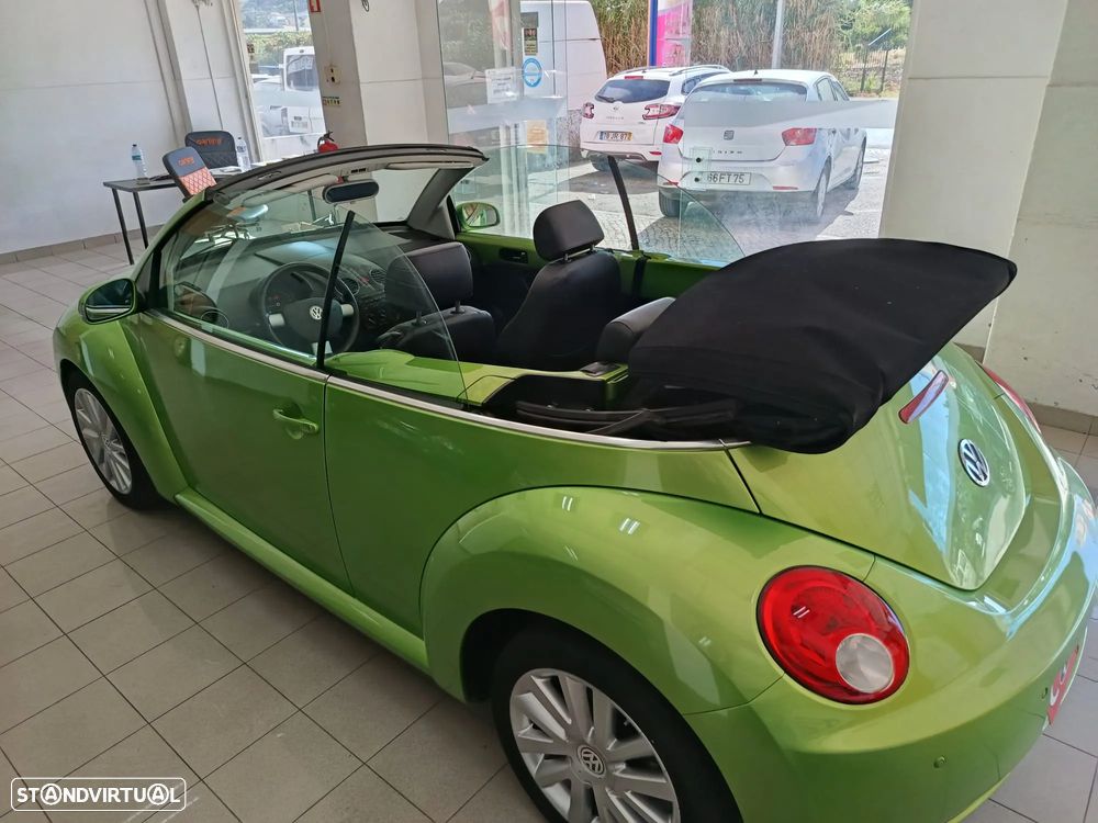 VW New Beetle Cabriolet 1.9 TDi Top Couro - 12