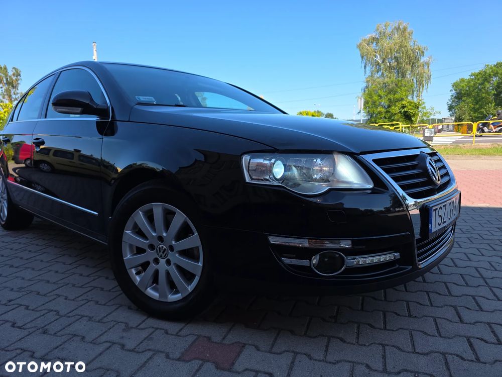 Volkswagen Passat 2.0 TDI Comfortline - 8