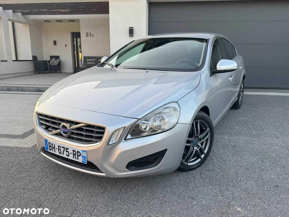 Volvo S60 D3 Geartronic Summum - 8