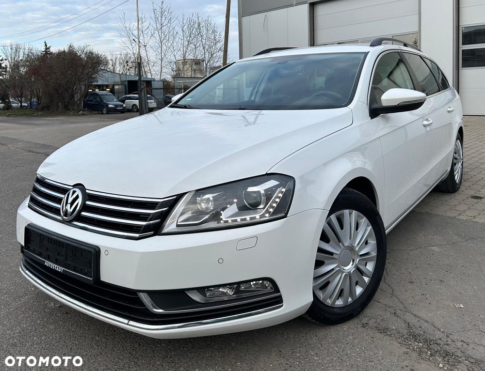 Volkswagen Passat 2.0 Blue TDI DSG SCR Comfortline - 2