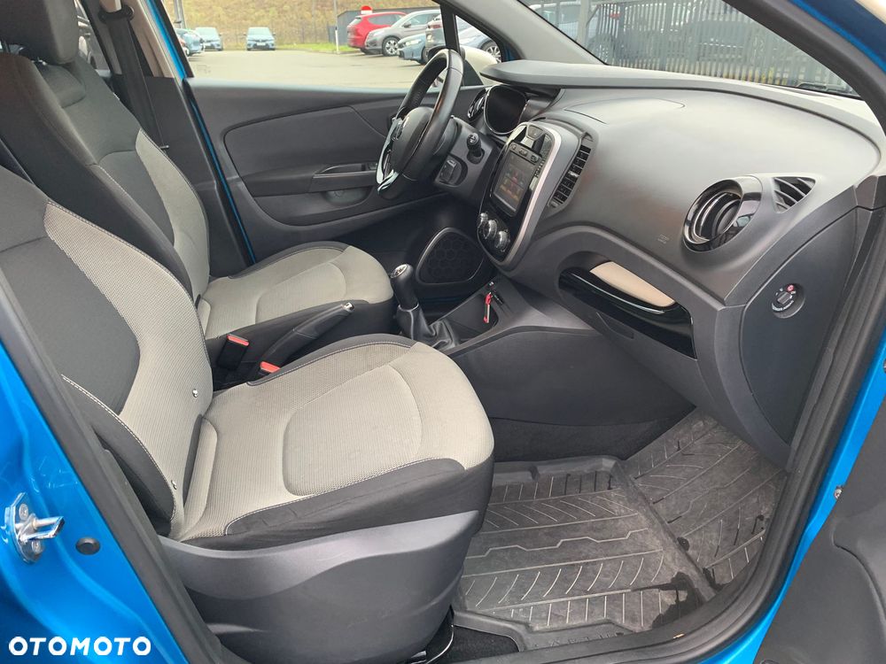 Renault Captur - 28