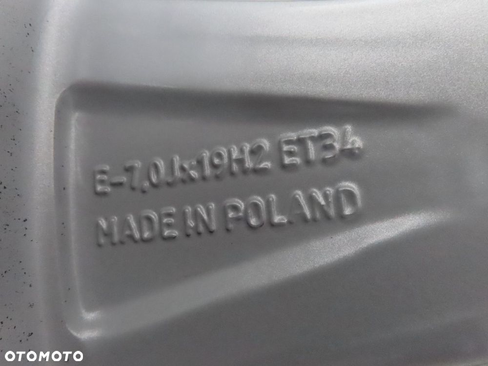 Alufelgi 19'' Audi Q3 Q5 A4 B8 B9 A6 C8 5x112 ET34 80A601025K - 3