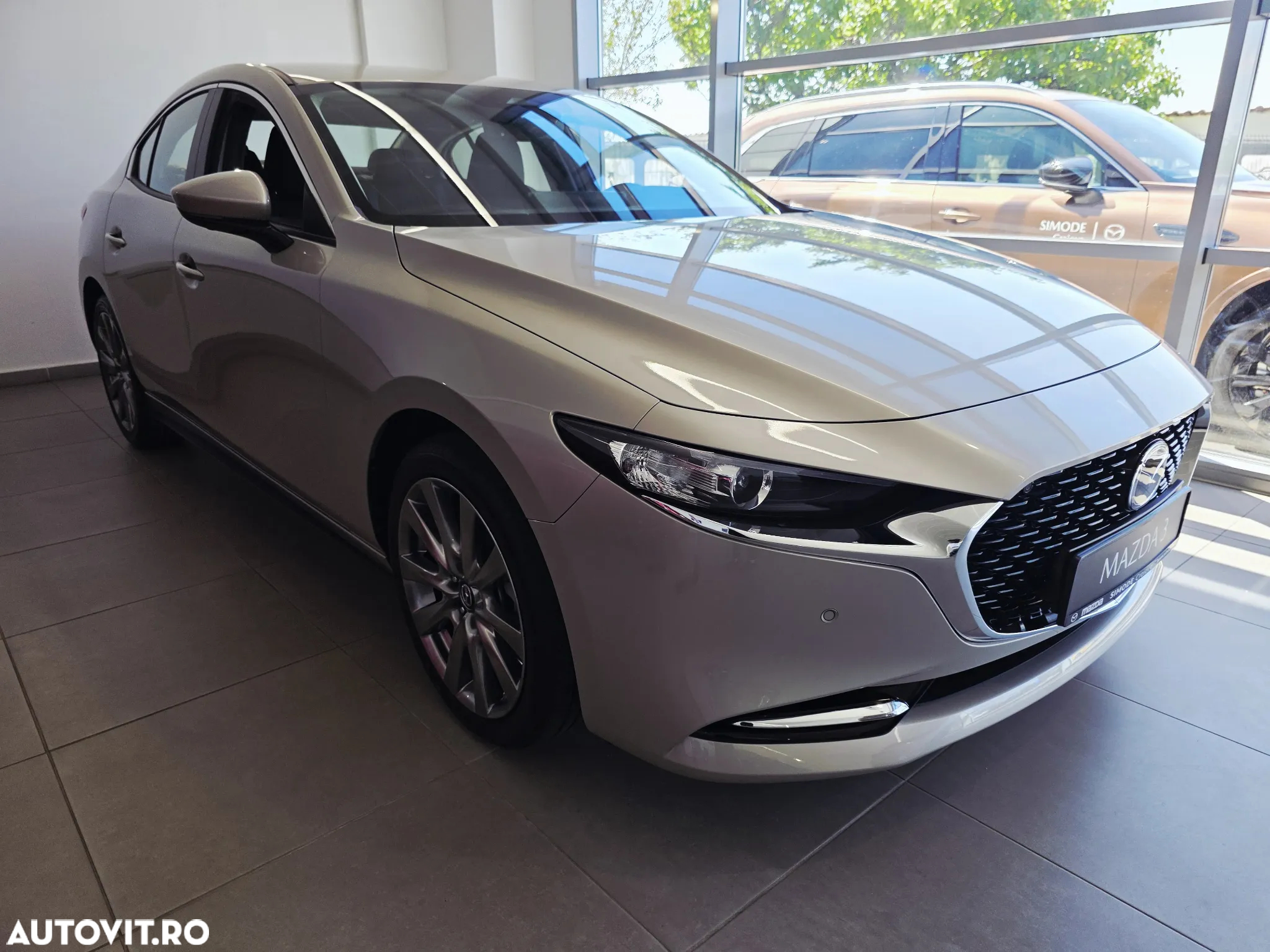 Mazda 3 e-Skyactiv X186 AT MHEV Center-Line - 2