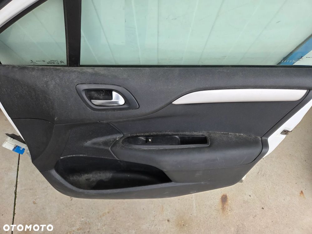 Drzwi przednie prawe Citroen C4 II B7 EWP - 10