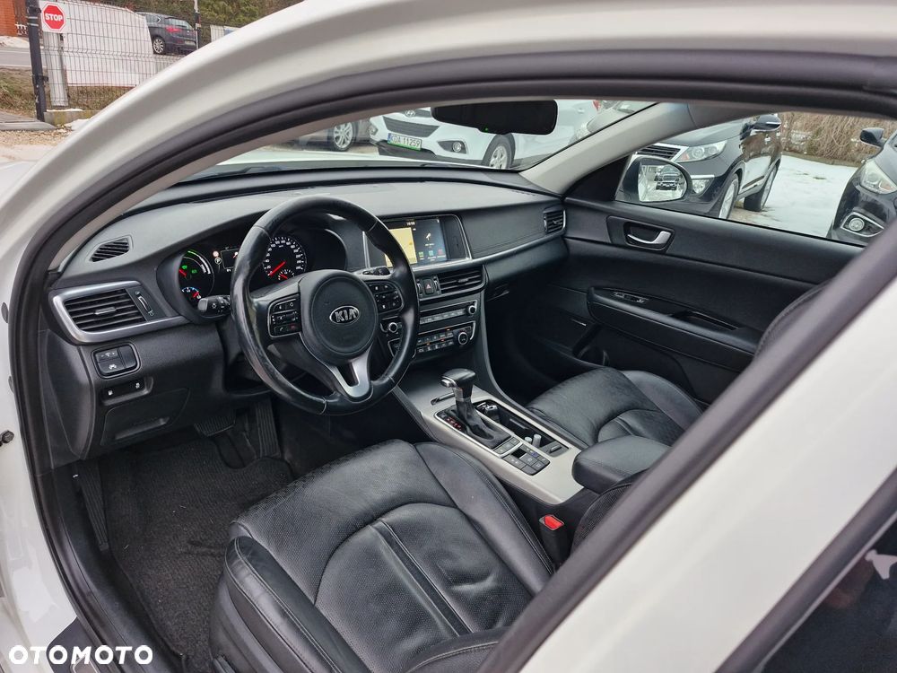 Kia Optima - 14
