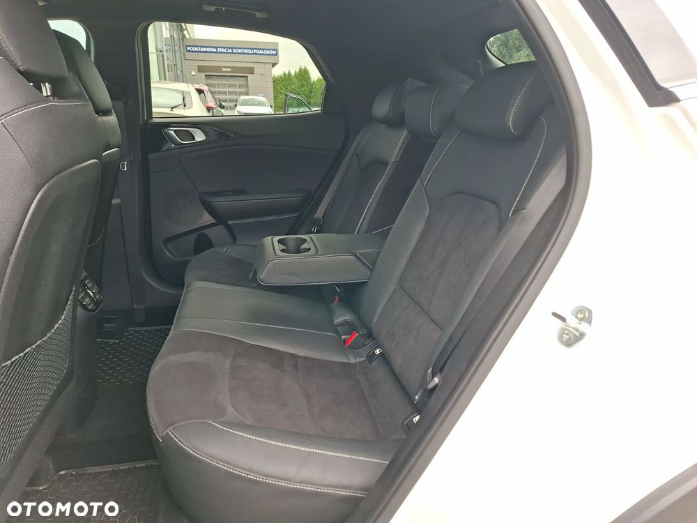 Kia XCeed 1.5 T-GDI MHEV Prestige Line DCT - 16