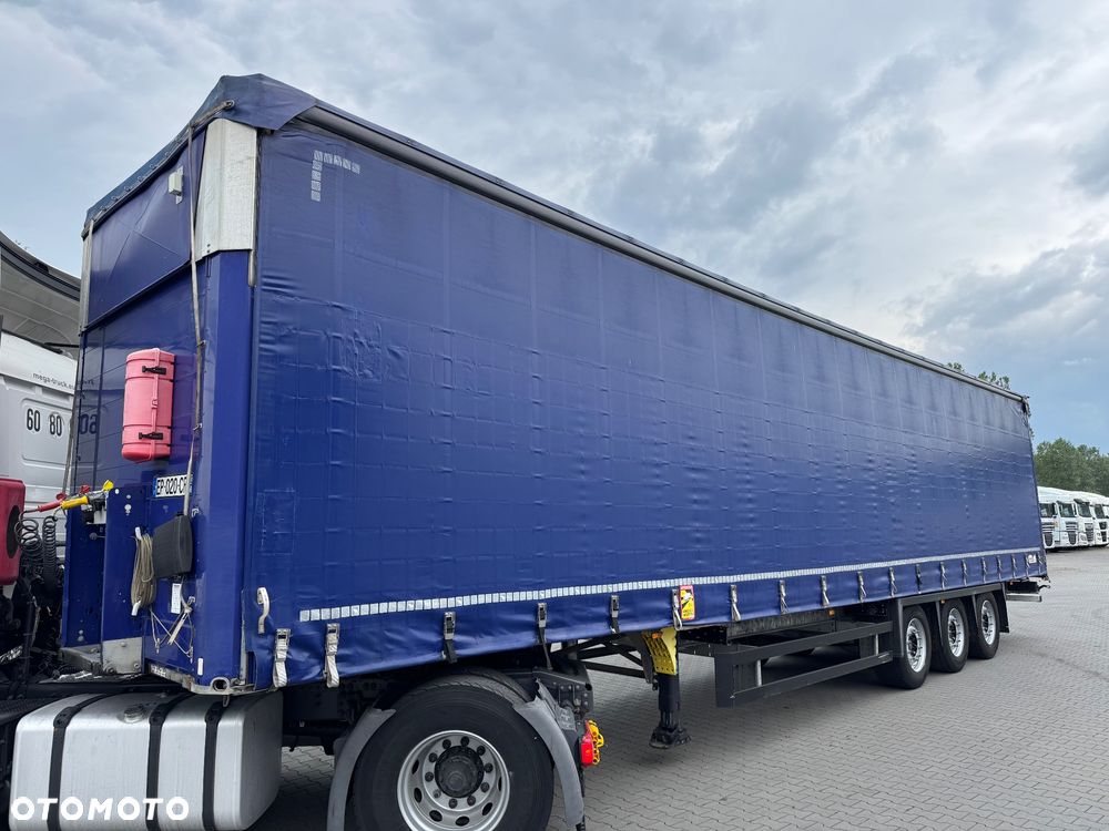 Schmitz Cargobull FIRANKA VARIOS MAŁO UŻYWANA - 1