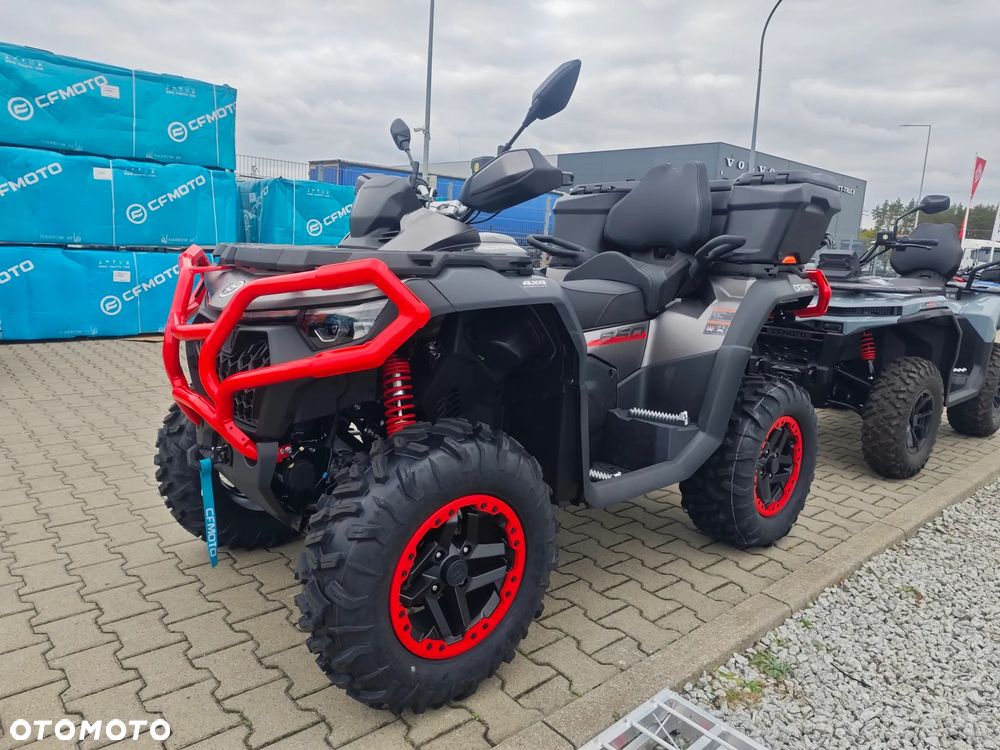 CFMoto CForce - 30