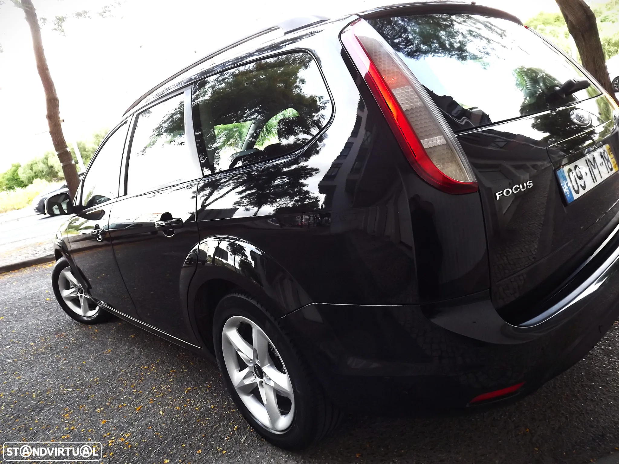 Ford Focus SW 1.6 TDCi Titanium - 19