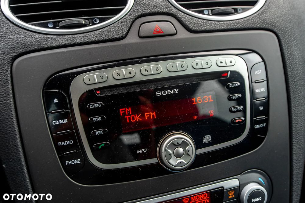 Ford Focus 2.5 ST - 30