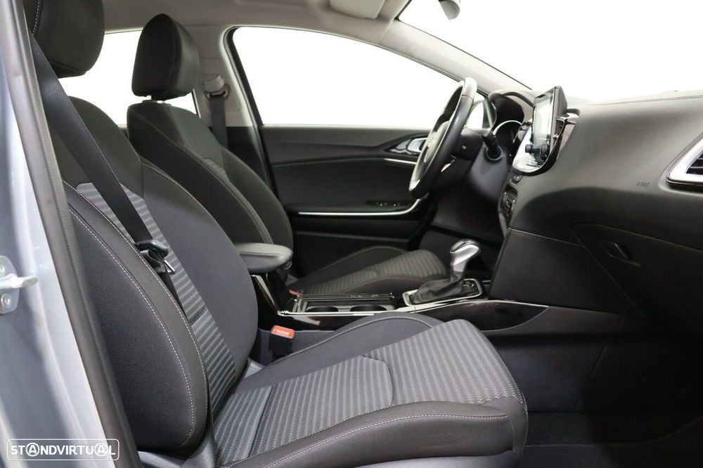 Kia XCeed 1.6 GDi PHEV Drive - 8
