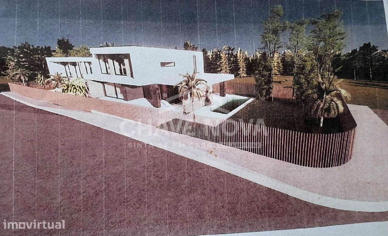 Terreno urbano em Santa Maria da Feira - Grande imagem: 4/11