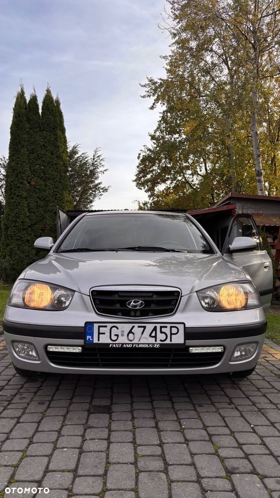 Hyundai Elantra 1.6 GLS - 7