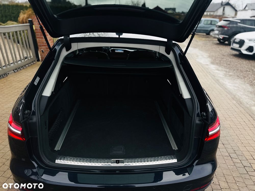 Audi A6 Avant 35 TDI S tronic design - 19