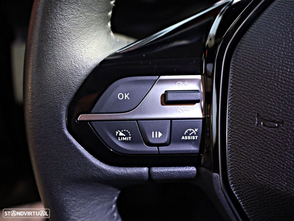 Peugeot 308 1.2 PureTech Active Pack - 43