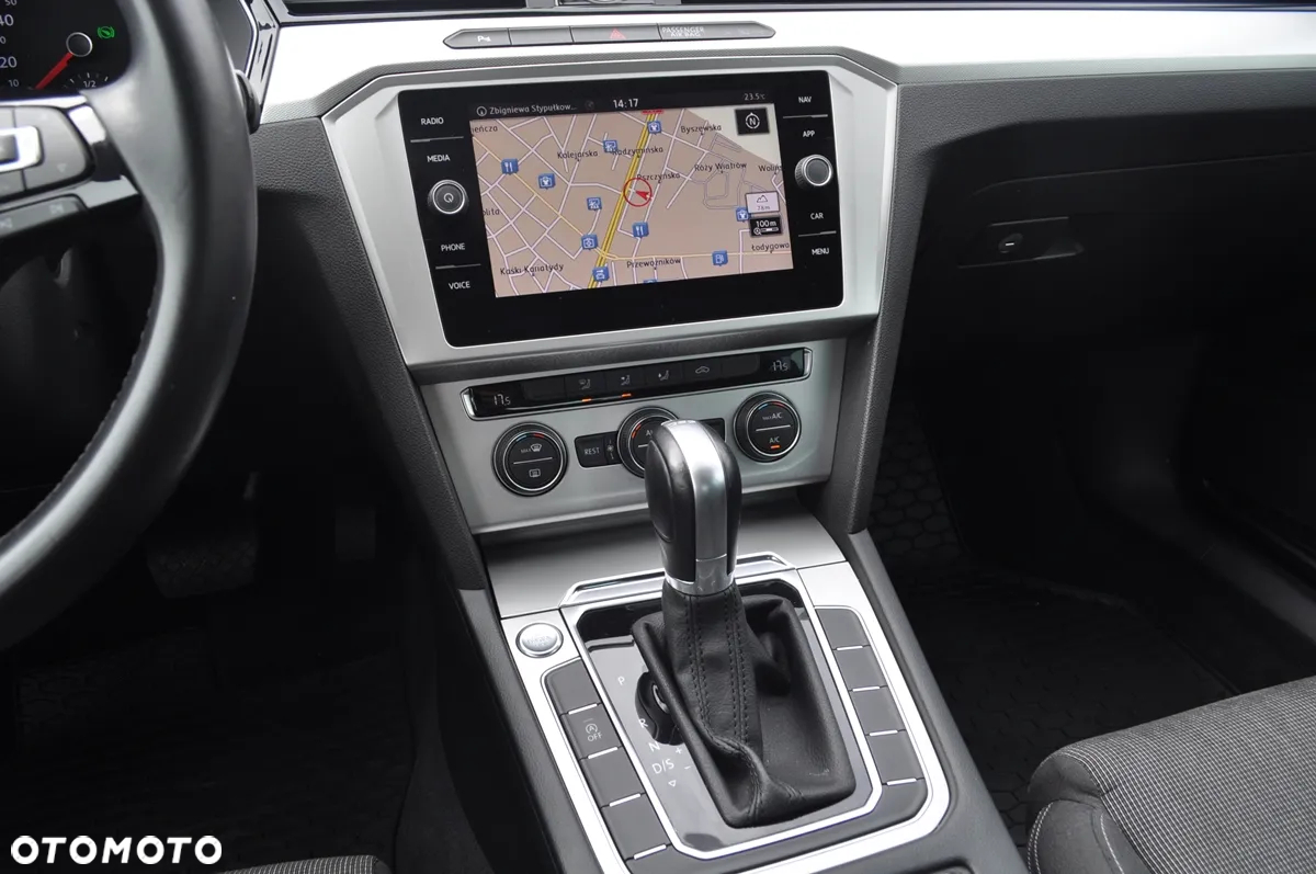 Volkswagen Passat 2.0 TDI BMT Comfortline DSG7 - 13