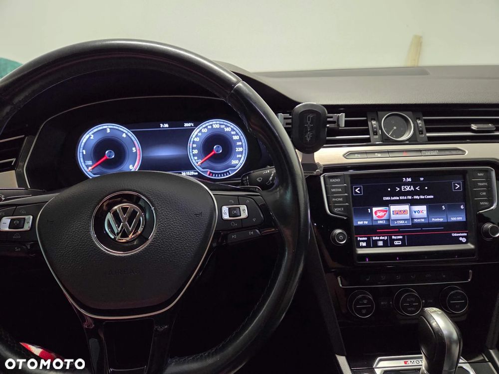 Volkswagen Passat 2.0 TDI Bi-Turbo BMT 4Mot Highline DSG - 13