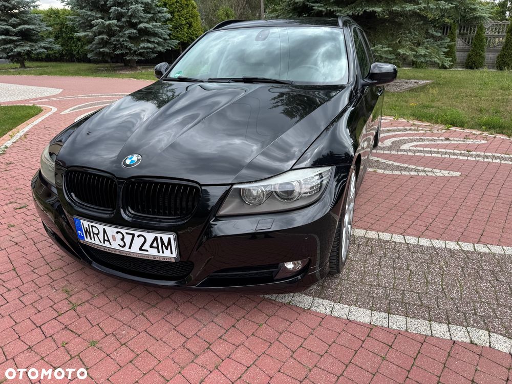 BMW Seria 3 320i Edition Exclusive - 1