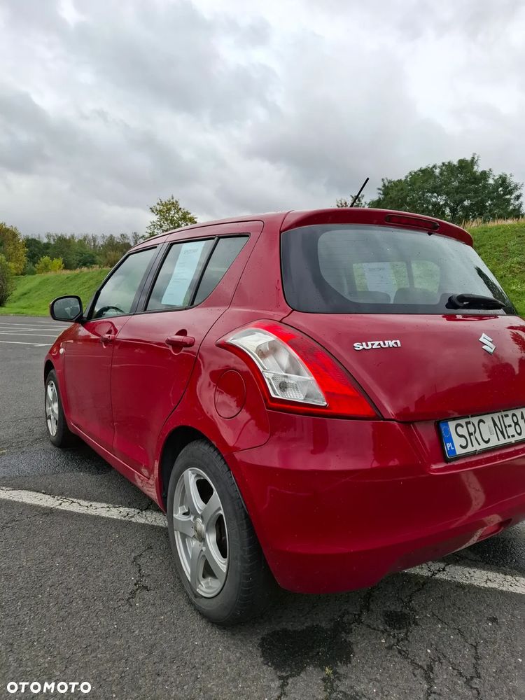 Suzuki Swift - 5
