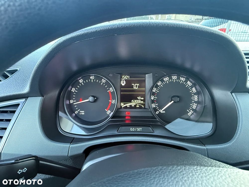 Skoda Fabia 1.0 MPI Clever - 24