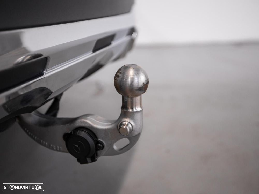 Mercedes-Benz GLC 300 e 4Matic 9G-TRONIC Edition Avantgarde - 20