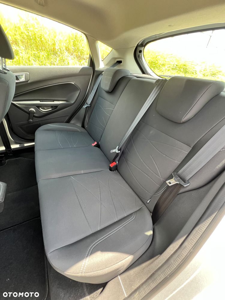 Ford Fiesta 1.25 Trend SVP - 31