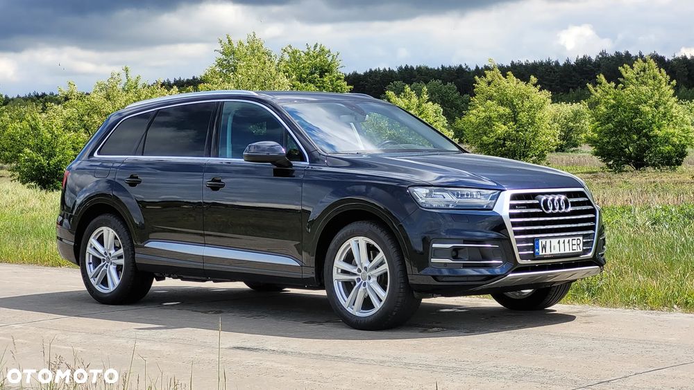 Audi Q7 - 1