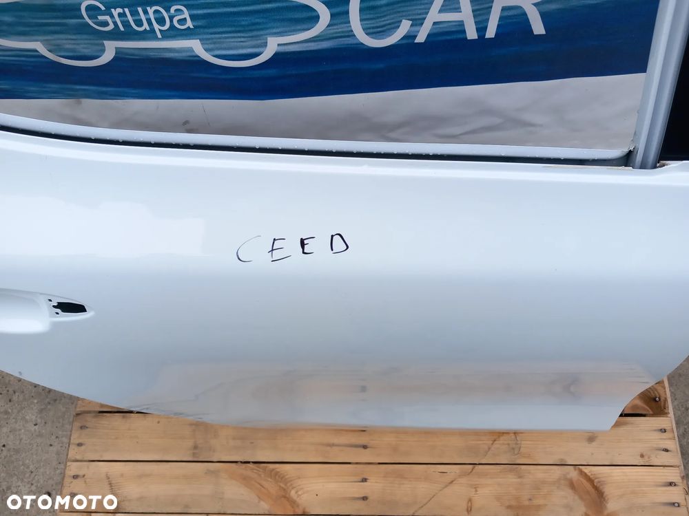Drzwi KIA CEED II prawy tył/tylnie - 4