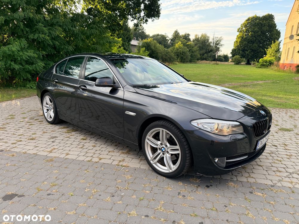 BMW Seria 5 2010 photo 4