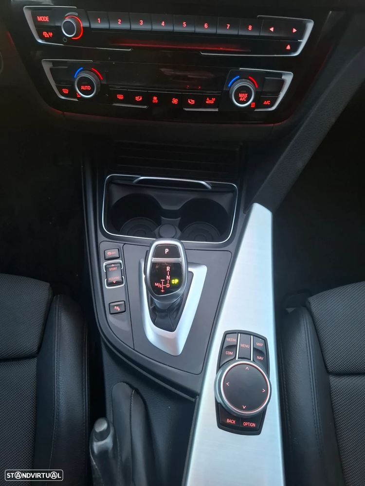 BMW 320 d Line Sport Auto - 17