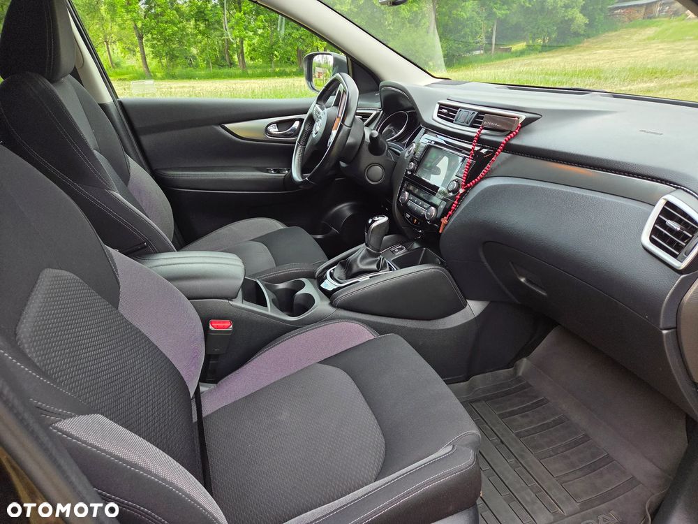 Nissan Qashqai 1.3 DIG-T Acenta DCT - 14