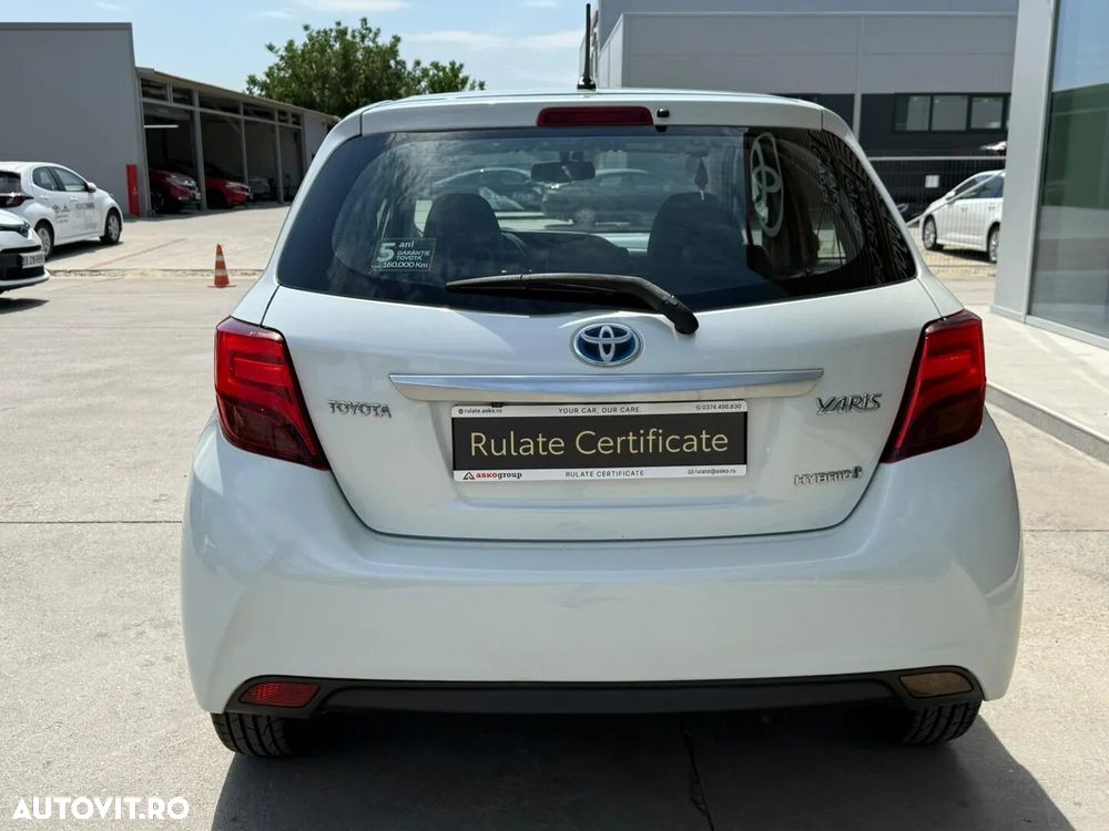 Toyota Yaris 1.5 VVT-i HSD Sol - 9