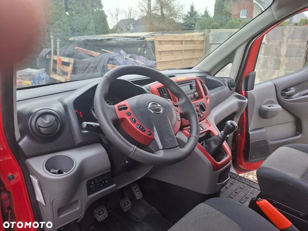 Nissan NV200 - 12