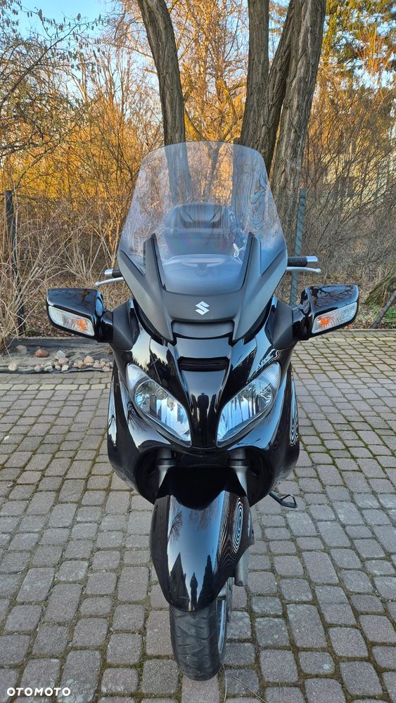 Suzuki Burgman - 1