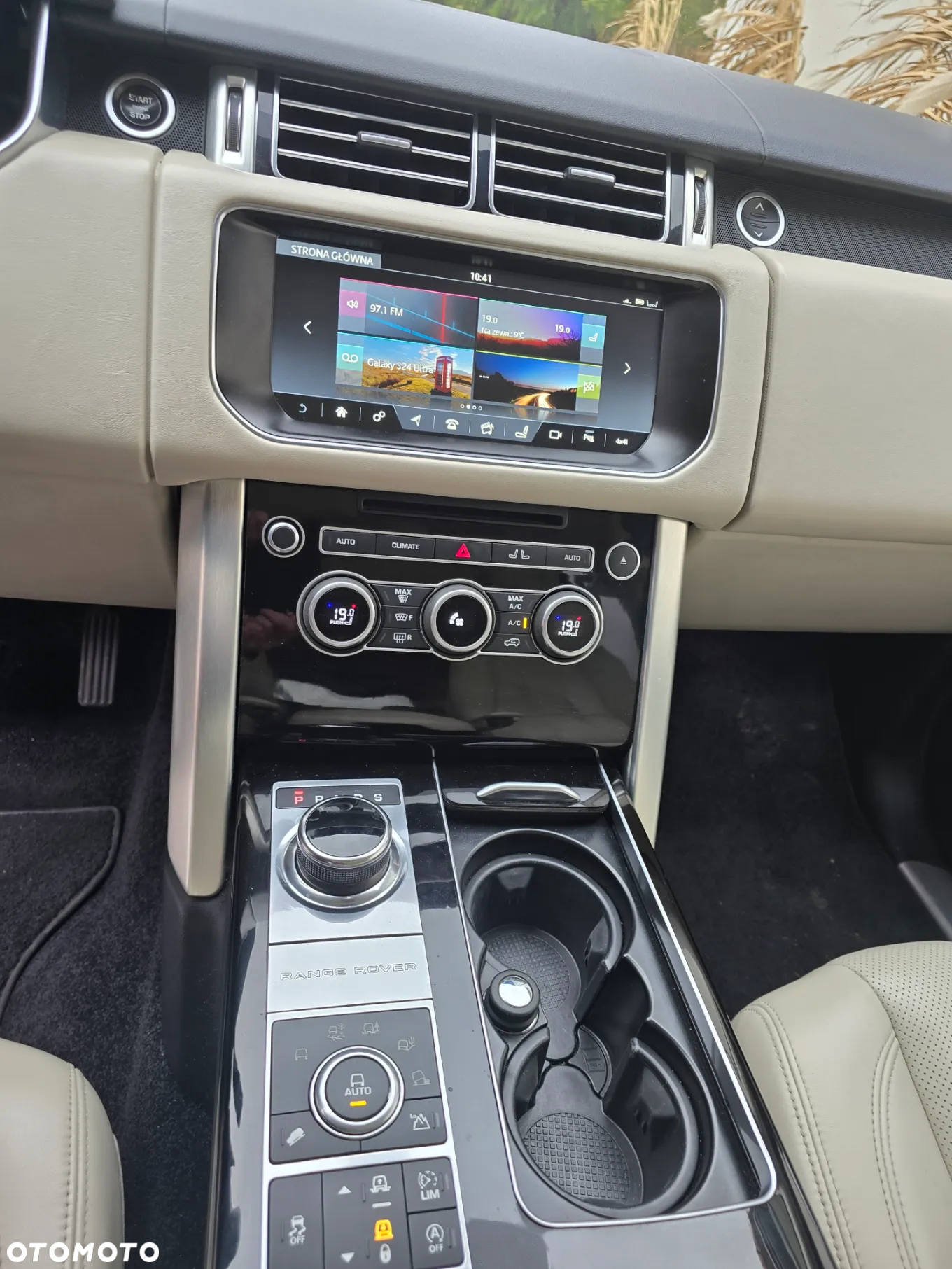Land Rover Range Rover 4.4SD V8 Vogue - 4