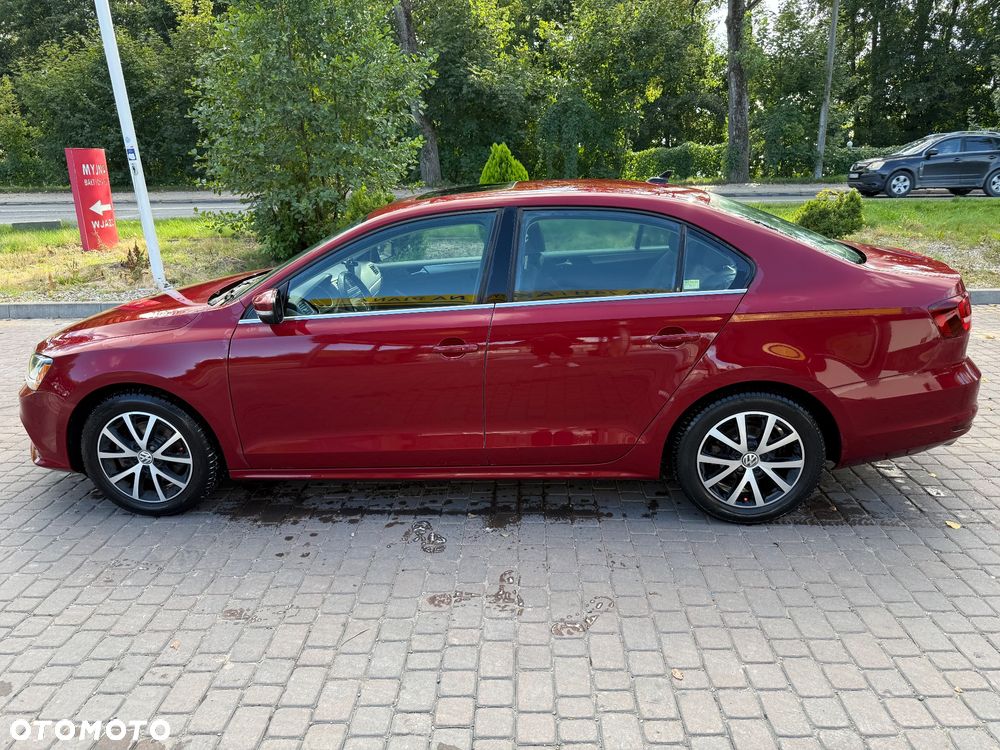 Volkswagen Jetta 1.4 TSI BMT Highline DSG - 8