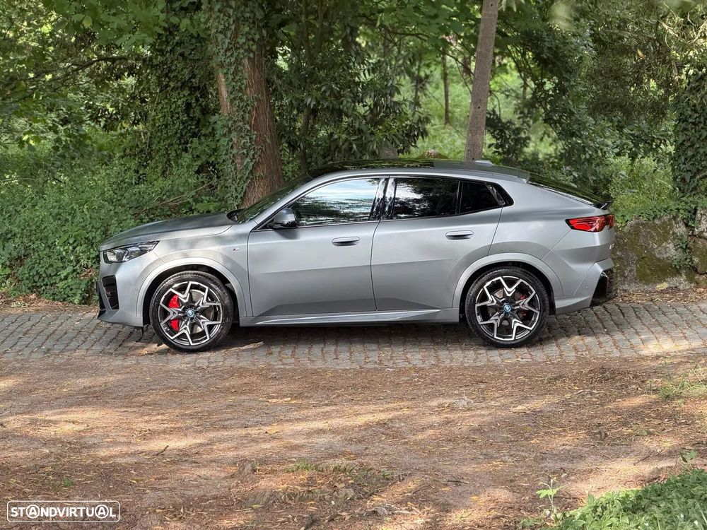 BMW iX2 xDrive30 Pack Desportivo M Pro - 9