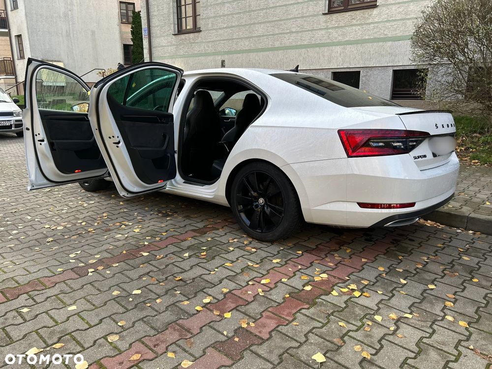 Skoda Superb 1.5 TSI Sportline - 6