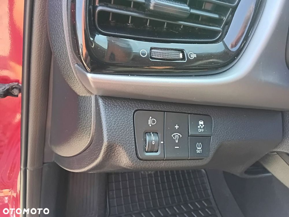 Kia Rio - 27